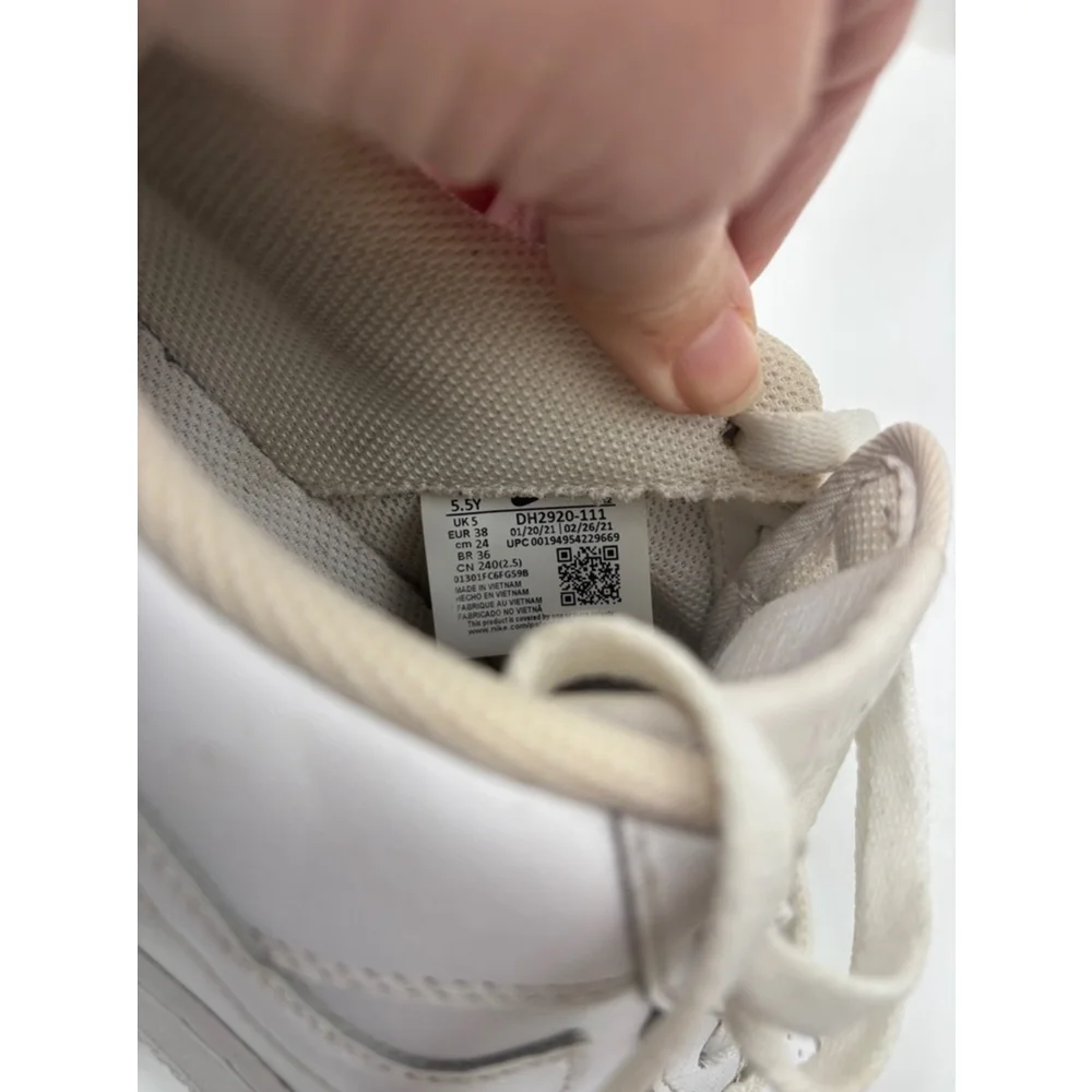 Nike Air Force 1 Sneakers White size 5.5Y
